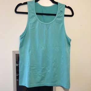 Lululemon Metal Vent Tech Tank